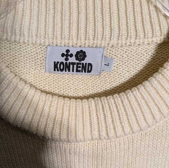 KONTEND knitted vestChic Cream Sleeveless Sweater with Red Heart - Picture 5 of 9